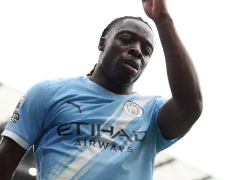 ¿Por qué no juega Jeremy Doku en Nottingham Forest vs. Manchester City por la Premier League?