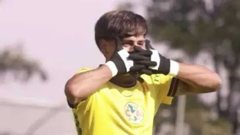 Oswaldo Sánchez llega a Pumas