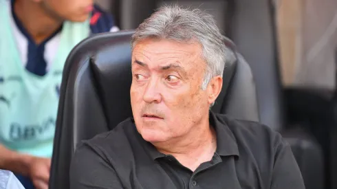 Domenec Torrent tiene indicación especial para Rayados