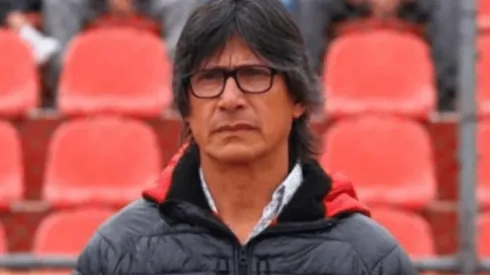 "Lárgate Comizzo": hinchas de Universitario piden la salida del entrenador crema