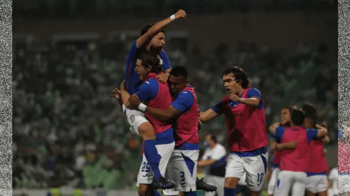 Cruz Azul de Juan Reynoso y Yoshimar Yotún ganó la primera final (1-0) ante Santos Laguna