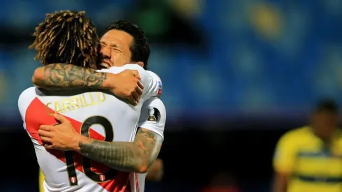 “No está Guerrero, pero sí Lapadula", prensa venezolana destaca el juego ofensivo de Perú