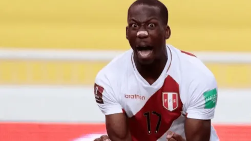 Este fin de semana: Luis Advíncula llegará a Argentina para ser presentado en Boca Juniors