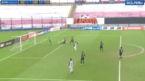 Tremenda goleada: Arley Rodríguez define a placer colocando el 4-1 frente a Ayacucho FC