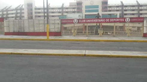 Universitario de Deportes hacía de local en el estadio Monumental.