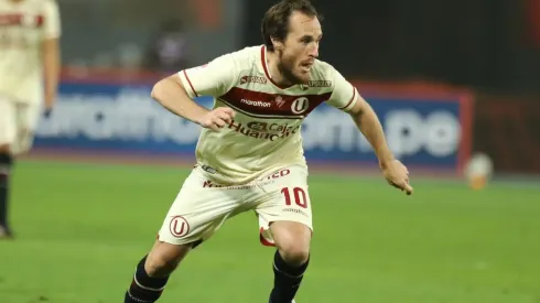 Facebook Oficial: Universitario