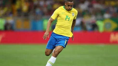 Danilo puede jugar de lateral izquierdo y de lateral derecho.