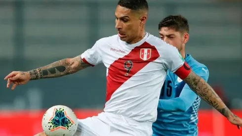 Paolo Guerrero jugó de titular contra Uruguay en el Nacional.