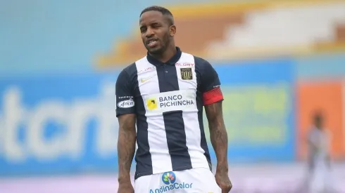 Jefferson Farfán llegó a Alianza Lima en marzo de este año.