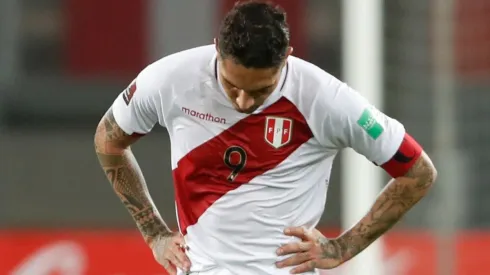 Guerrero llegó a Lima y evitó responder pregunta sobre su rendimiento: "Es una persecución"