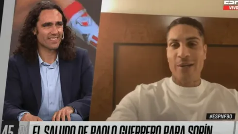 Hola capitán: Paolo Guerrero se presentó tras lesión para saludar a Juan Pablo Sorín