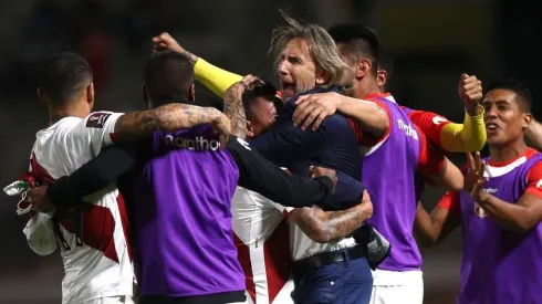 Ricardo Gareca protagonizó una de las imágenes del partido.