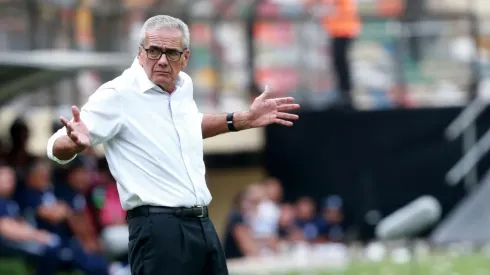 Gregorio Pérez vive su segunda etapa en Universitario de Deportes.