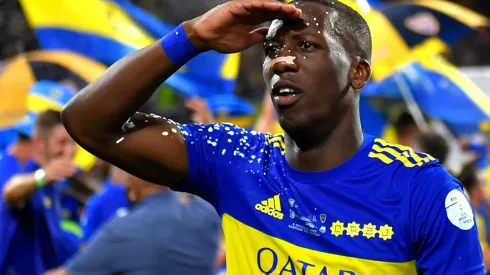 Buena, ‘Lucho’: Luis Advíncula nominado a mejor lateral derecho de América