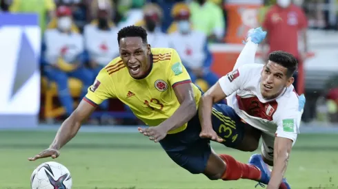Conmebol publicó audio del VAR en jugada polémica protagonizada por Luis Abram y Yerry Mina. Foto: Getty