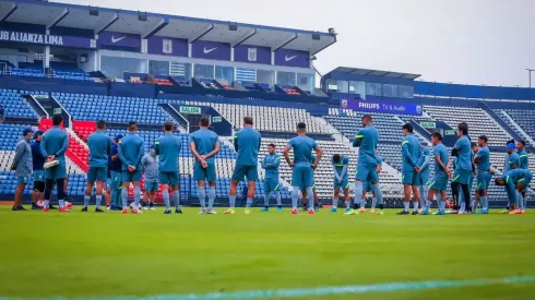 Alianza Lima entrenando de cara al inicio de la Copa Libertadores. (Foto: Twitter Alianza Lima)