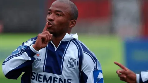 Waldir Saénz mandó a callar a los hinchas cremas por las mofas a Alianza Lima en la Copa Libertadores. Foto: TodoSport