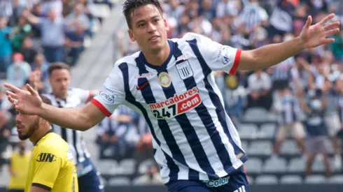 Cristian Benavente estaría cerca de renovar su vínculo con Alianza Lima según RPP Noticias. Foto: Alianza History