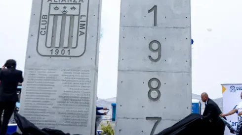 Alianza Lima inaugura el Parque de la Memoria por los acontecimientos del Fokker