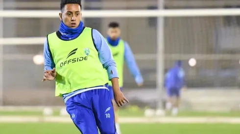 Cueva entrenando en Medio Oriente