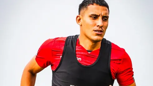 En un partidazo: Universitario venció a Cristal con gol de Valera