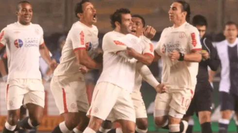 "Firmé planillas para que la "U" no descienda"