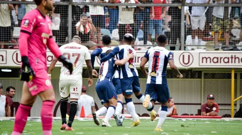 El clásico se viste de blanquiazul Gabi Costa pone el segundo del partido