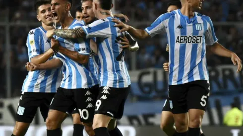 Racing Club volvió a ganar con presencia de Paolo Guerrero