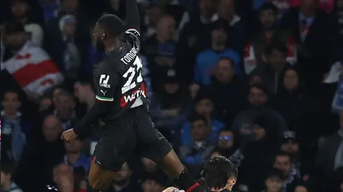 Milán le arruinó la noche a Napoli con tremenda goleada