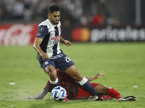 Alianza Lima cortaría el contrato de Andrés Andrade