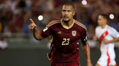 El festejo de Rondón tras su gol de penal.