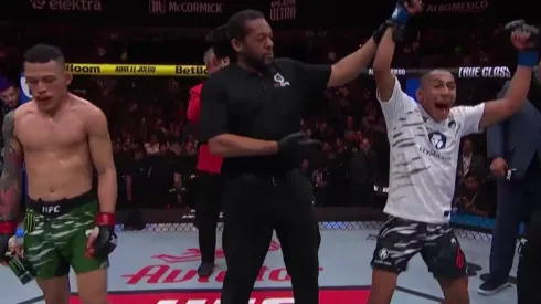 El festejo de Borjas cuando Herb Dean alzó su brazo en señal de triunfo.