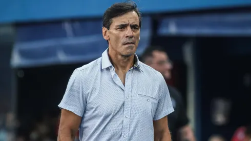 Fabián Bustos, en el clásico ante Cerro Porteño.