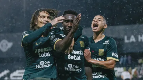 Paolo Guerrero, Eryc Castillo y Kevin Quevedo.