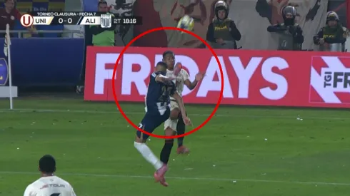 Kevin Quevedo salió expulsado tras brutal patada a José Carabalí.