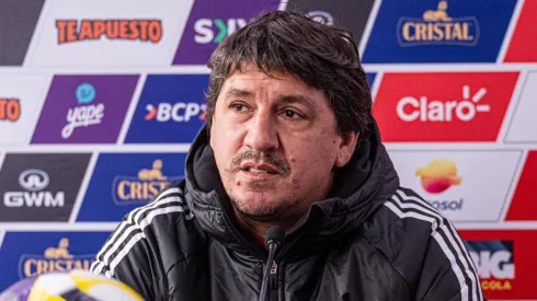 Jean Ferrari en la Selección Peruana.