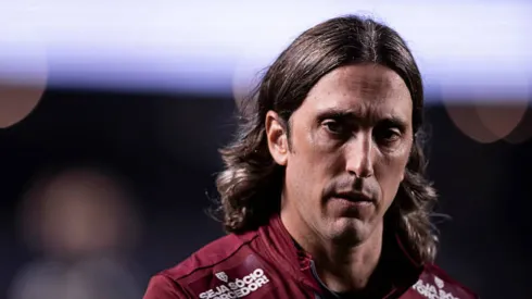 Luis Zubeldía rechazó a Inter de Porto Alegre y vendría a la Selección Peruana.