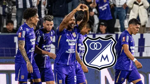 Jugadores de Alianza Lima celebrando ayer en Matute.