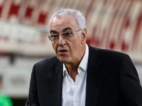 ¿Se va Jorge Fossati? El detalle en el contrato del uruguayo que Universitario no resuelve