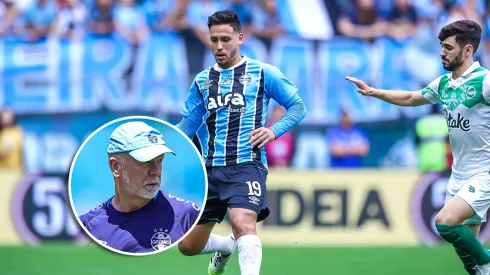 Erick Noriega jugando y Mano Menezes.