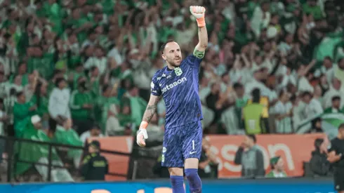 David Ospina celebra el triunfo de Atlético Nacional.