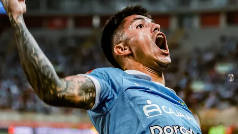 Santiago González celebrando.