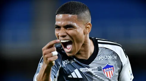 José Enamorado celebrando su gol ante Tolima.