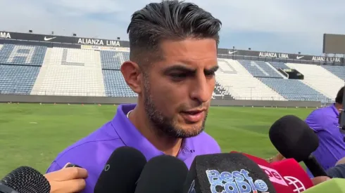 Carlos Zambrano, defensor de Alianza Lima.