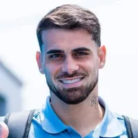 ¿No habrá otro fichaje? Se reveló si Vizeu seguirá siendo el '9' de Cristal para la temporada 2026