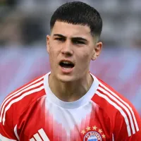 Felipe Chávez fue al banco de suplentes con Bayern Múnich y los hinchas en Perú reprobaron a un DT