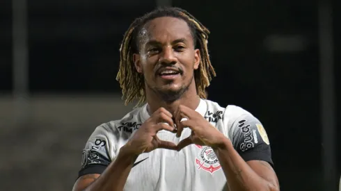 André Carrillo, figura de Corinthians.