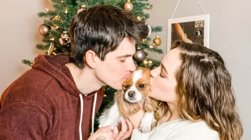 Brett Pierce and Mary Mouser.