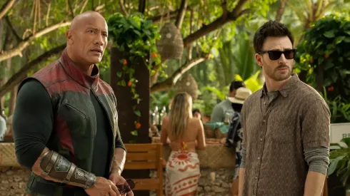 Dwayne Johnson and Chris Evans in "Red One".