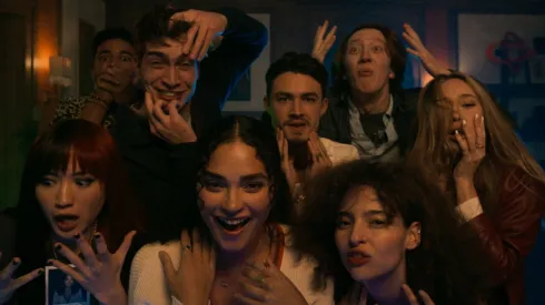 Alycia Debnam-Carey, David Thompson, James Morosini, Brittany O'Grady, Nina Bloomgarden, Devon Terrell, Reina Hardesty, Gavin Leatherwood in "It's What's Inside".
